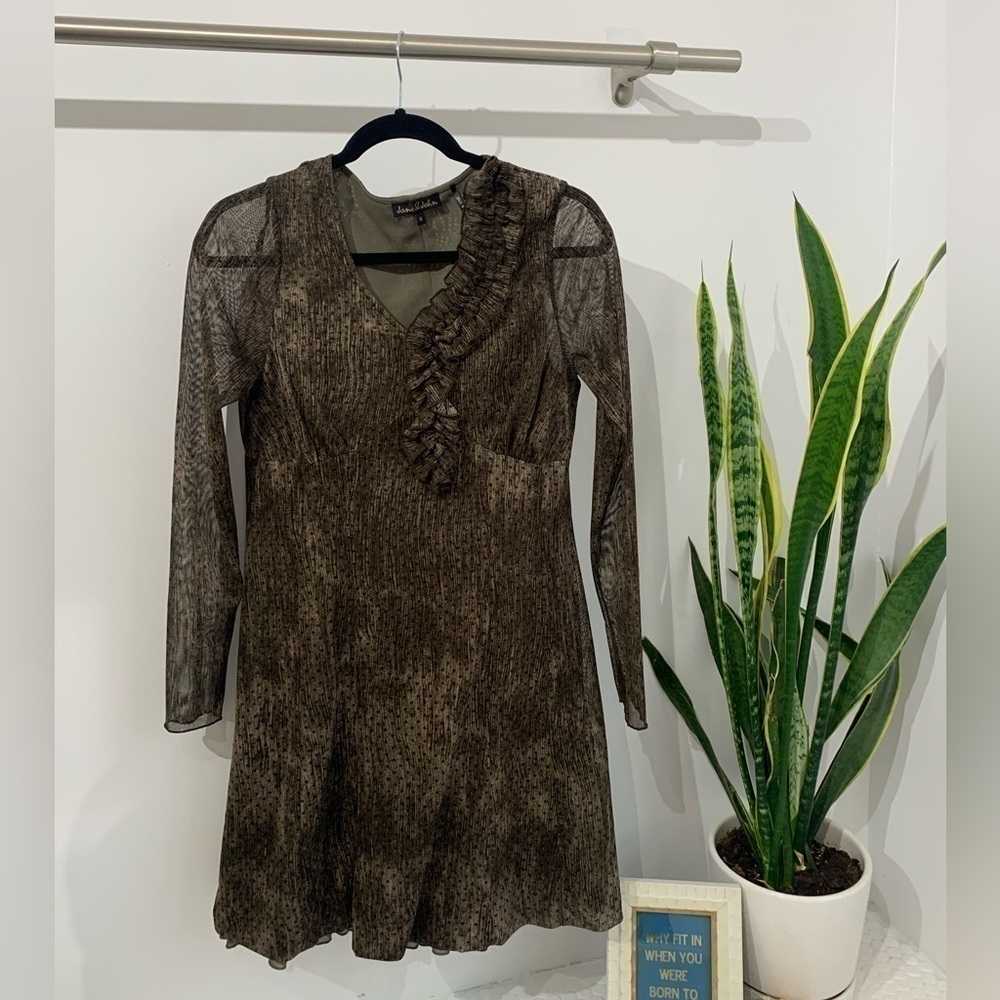 Made in Turkey 🇹🇷 Jane & John brown dress sheer long sleeve - size medium.